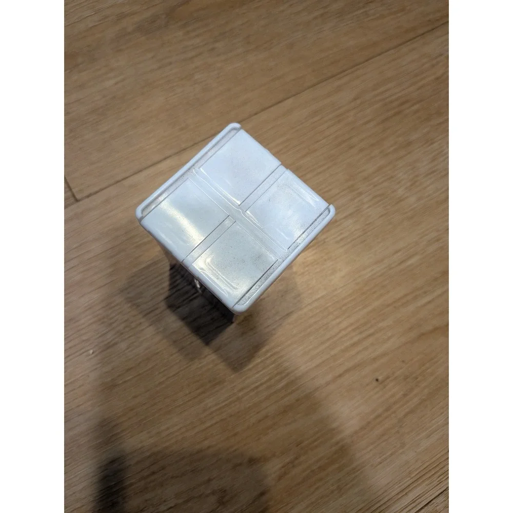 Unbranded chunky hexagon